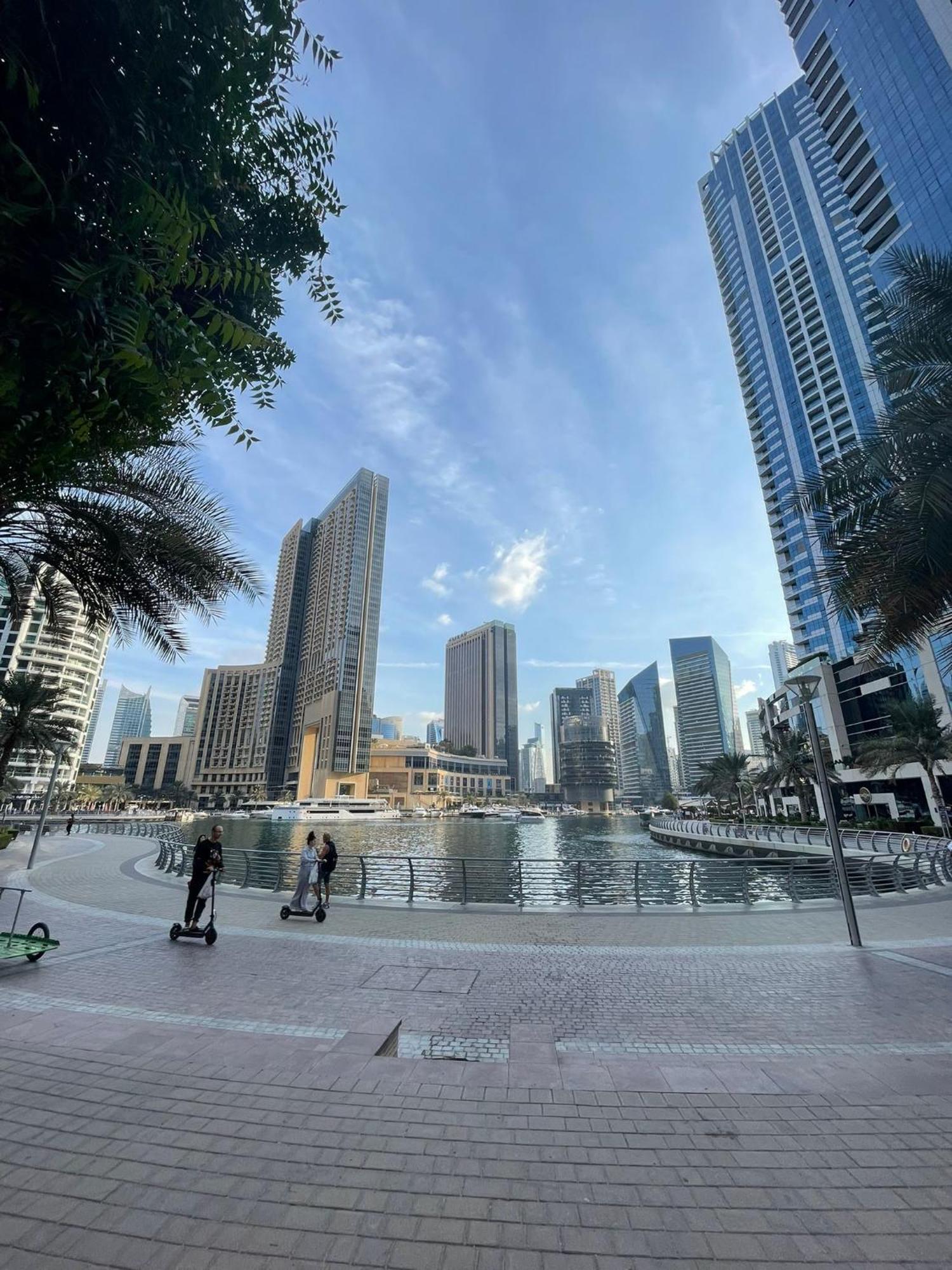 Four Stars Dubai Marina Jbr Hotel Exterior photo